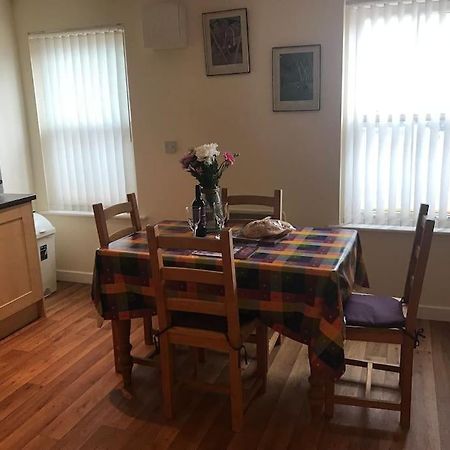 Great Offer 2 Bed Tenby Flat Free Parking 外观 照片