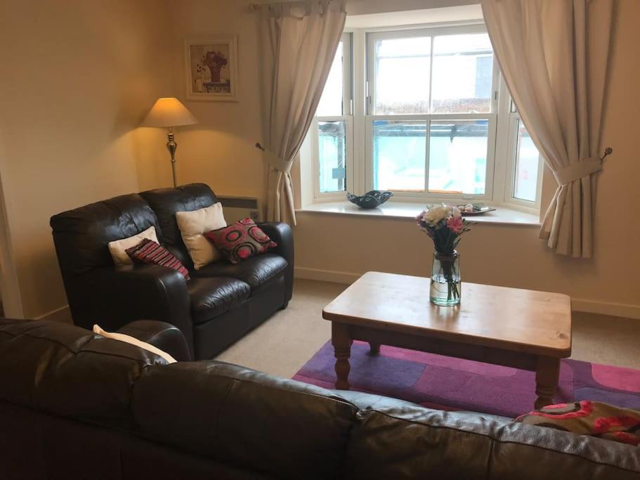 Great Offer 2 Bed Tenby Flat Free Parking 外观 照片