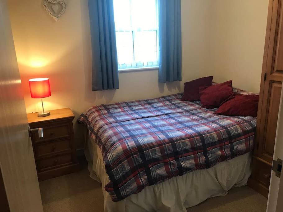 Great Offer 2 Bed Tenby Flat Free Parking 外观 照片